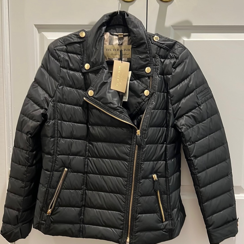 Burberry light winter jacket L size